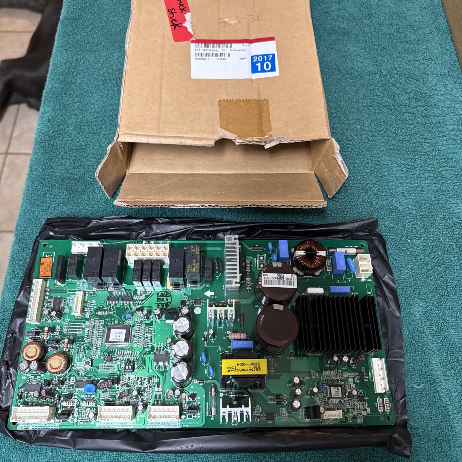 New Genuine LG Refrigerator Electronic Control Board EBR78931602 gallery