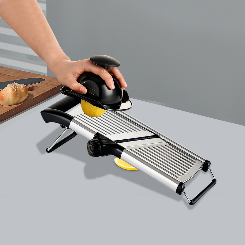 Fruit and Onion Cutter,Vegetable Slicer,Kitchen Multifunctional Vegetable Slicer gallery