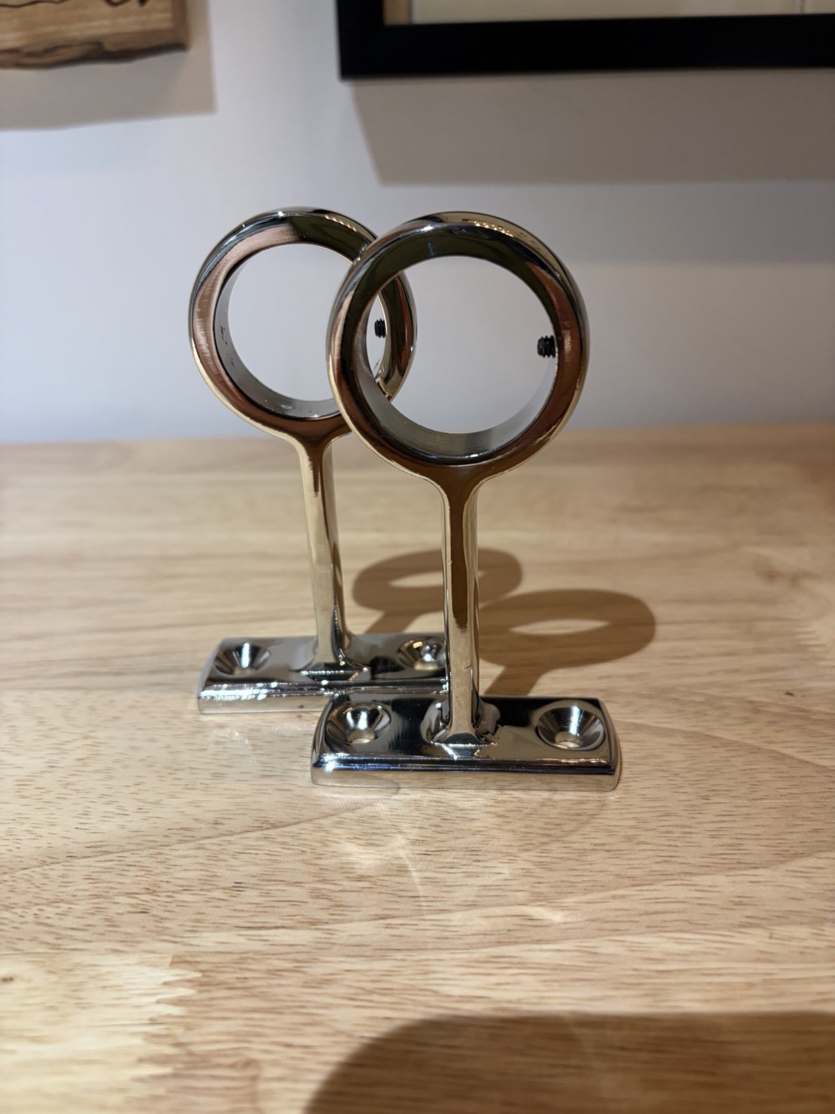 RH Classic Collection Rod Brackets Pair 1.25 ID, Polished Nickel Open Box gallery