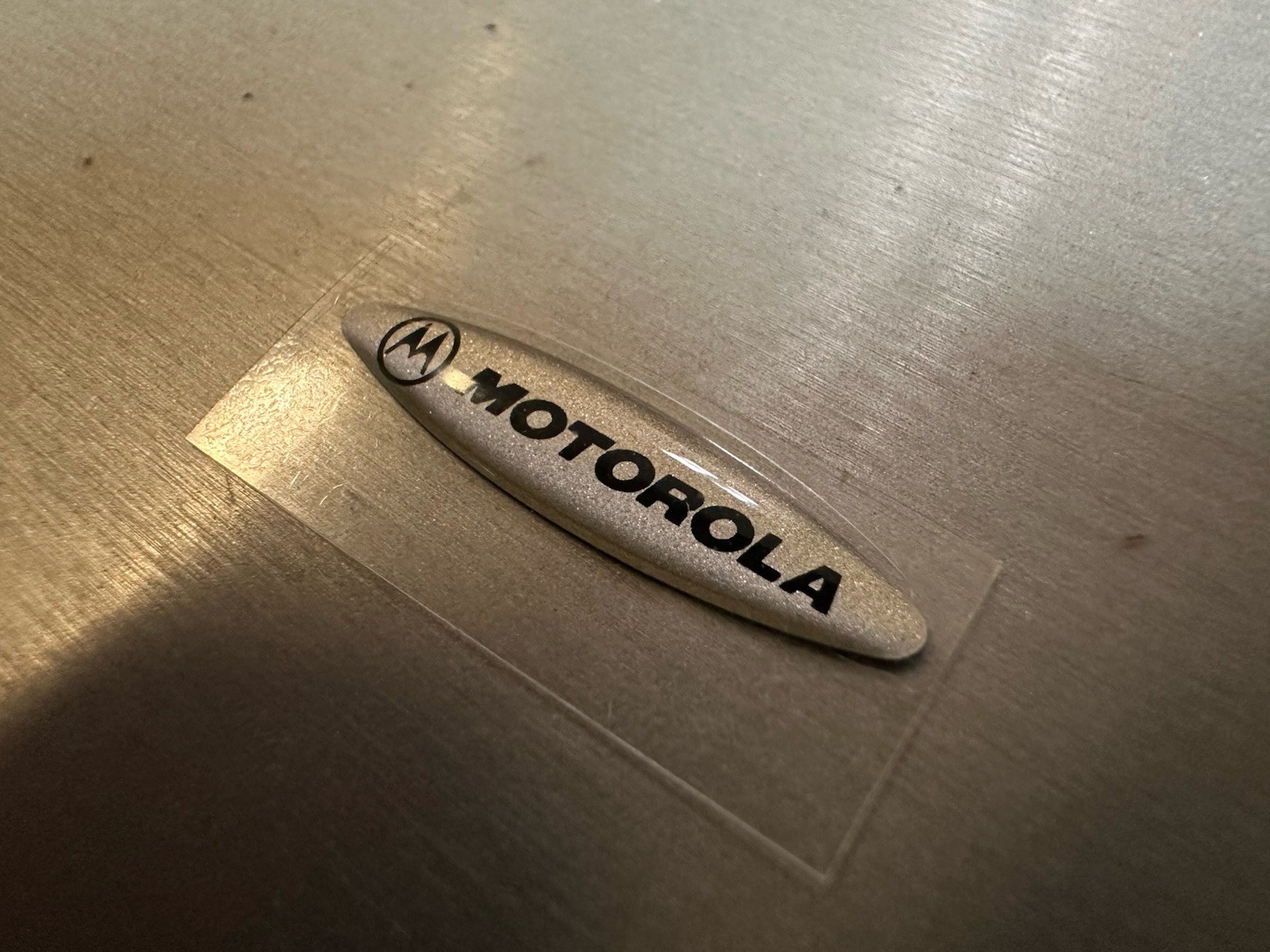 Motorola Sandblast Silver Metallic Crystal Dome Emblem Badge Small, OEM New gallery