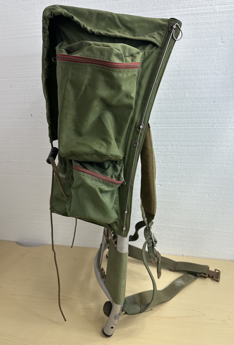 Vintage KELTY PACK Hiking Backpack 27” External Frame Green Read 3