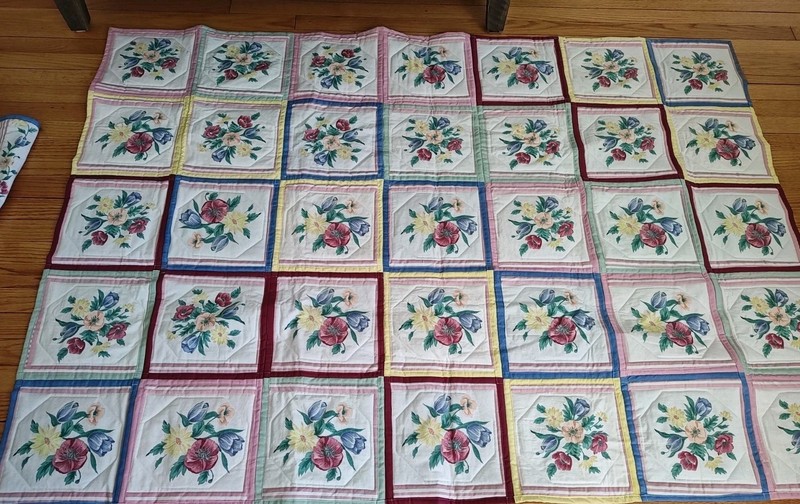 Handmade Quilt Patchwork Reversible Throw Lap Blanket 68”x48” Floral With Tote gallery
