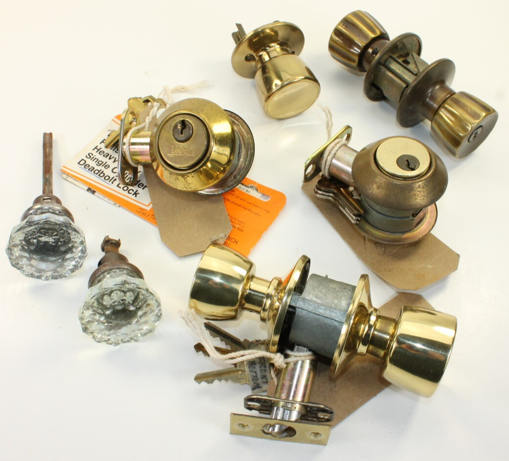 Lot of Random Keyed Entry Door Knobs Deadbolts Brass Crystal Lori Schlage Parts