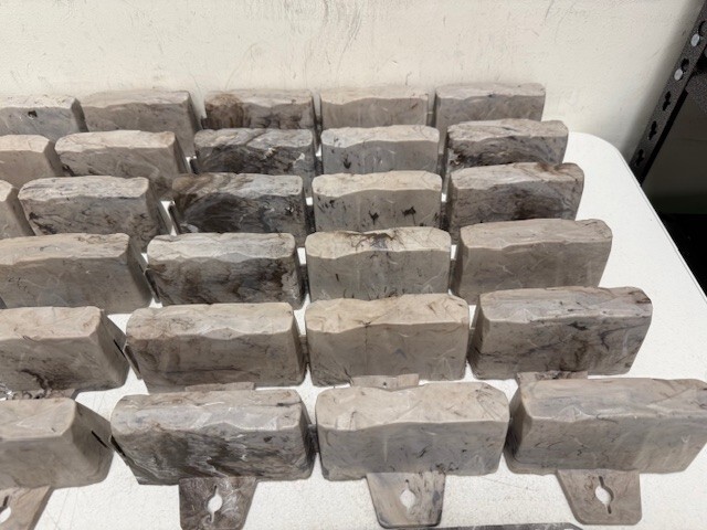 EasyFlex No-Dig Landscape Edging Kit 15ft Stone-Look w/ Anchoring Spikes gallery