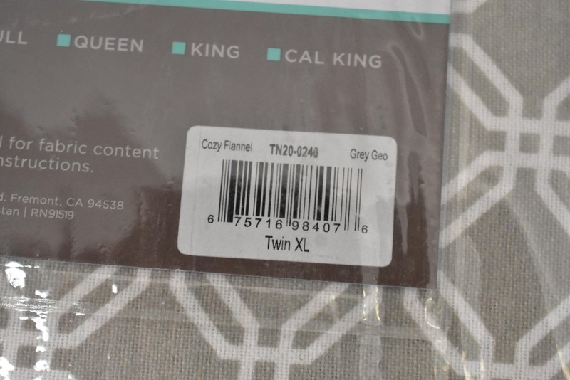 True North Twin Extra Long Sheet Set Gray Grey Geo Cozy Flannel TN20-0240 gallery