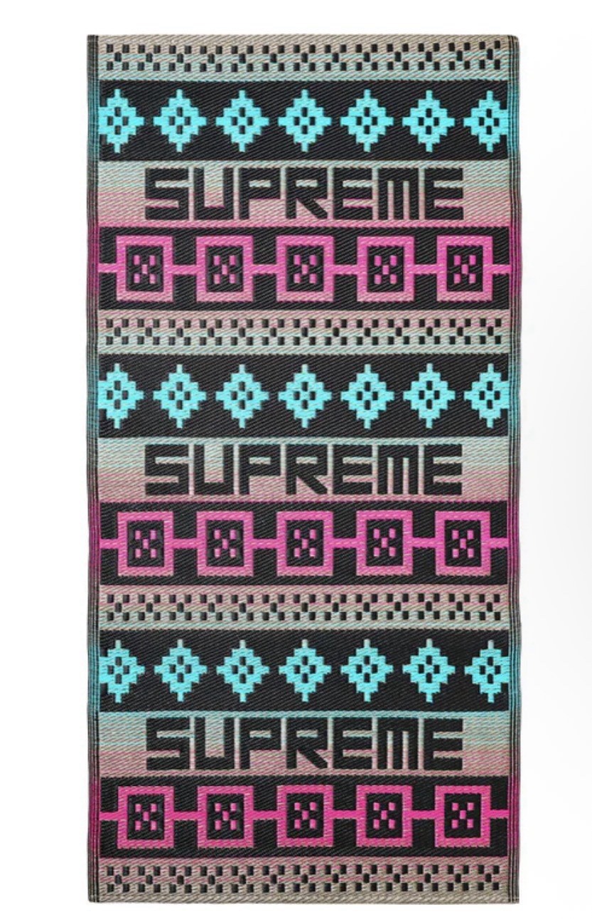 AUTHENTIC SUPREME SS26 SOSENAP MAT (BRAND NEW) gallery