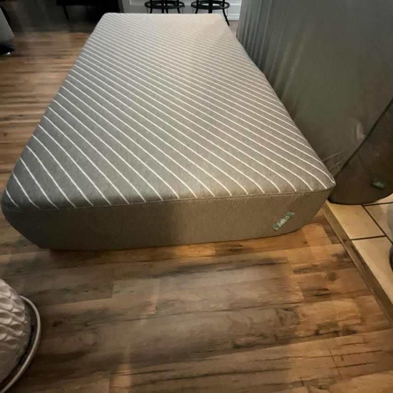 Siena MAS 10.0 Split King 10" Memory Foam Mattress Medium Gray Removable gallery