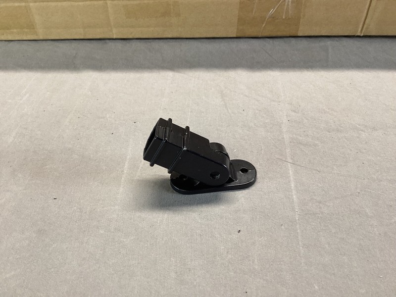 Decorex Hardware DH-33 Adjustable Angled Slant Baluster Shoe Foot REPLACE ONLY gallery
