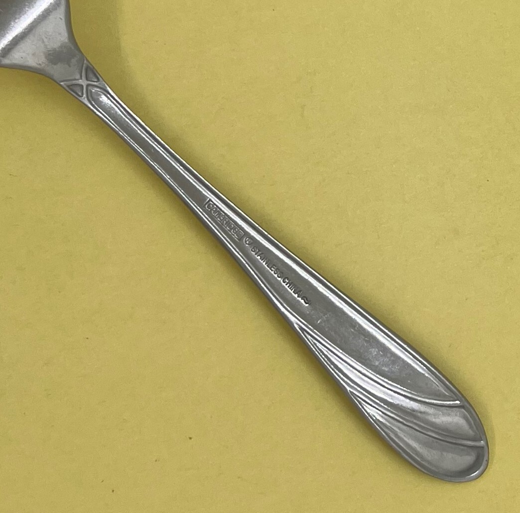 CAMBRIDGE MEDINA FROSTED STAINLESS FLATWARE GLOSSY LINES & OUTLINE CHINA -CHOICE gallery