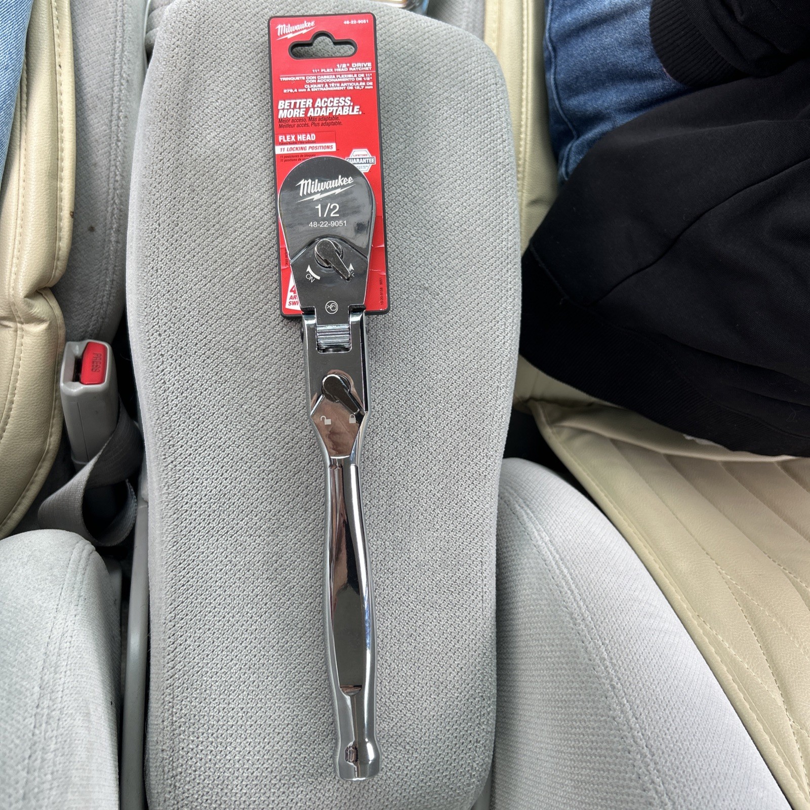 Milwaukee Tool 48-22-9051 1/2 In. Drive 11 In. Flex Head Ratchet gallery