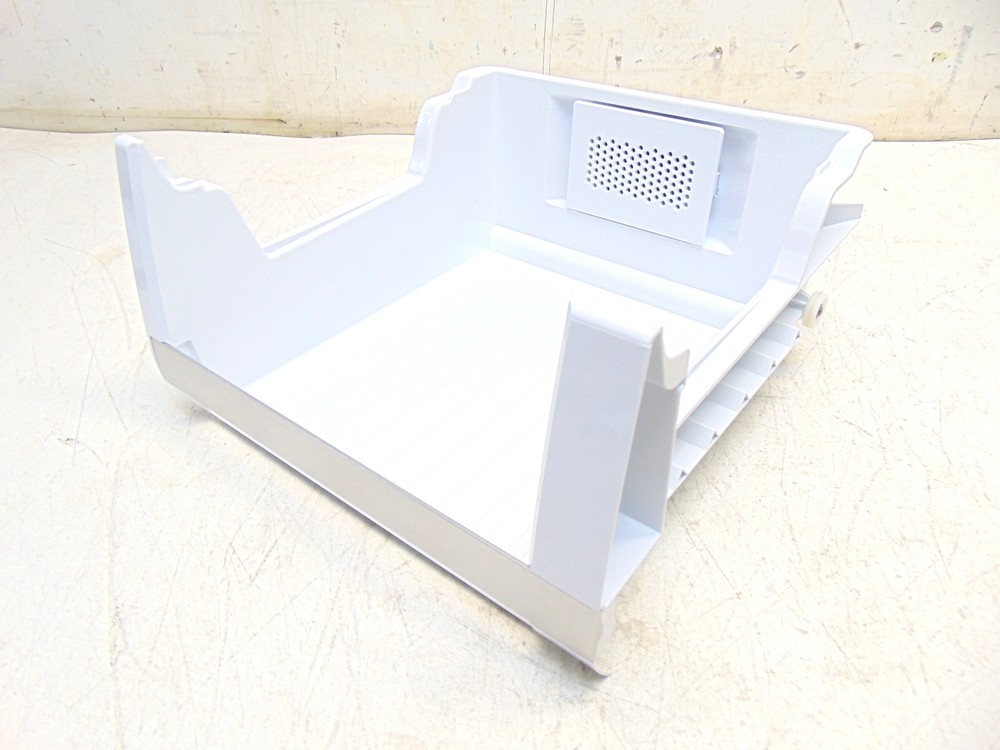 Frigidaire Refrigerator GRMC2273CF02 Crisper Drawer Base