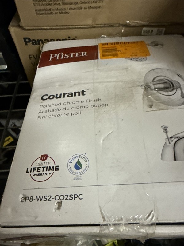 Pfister 8P8-WS2-CO2SPC Courant Single-Handle Tub & Shower Faucet Polished Chrome gallery