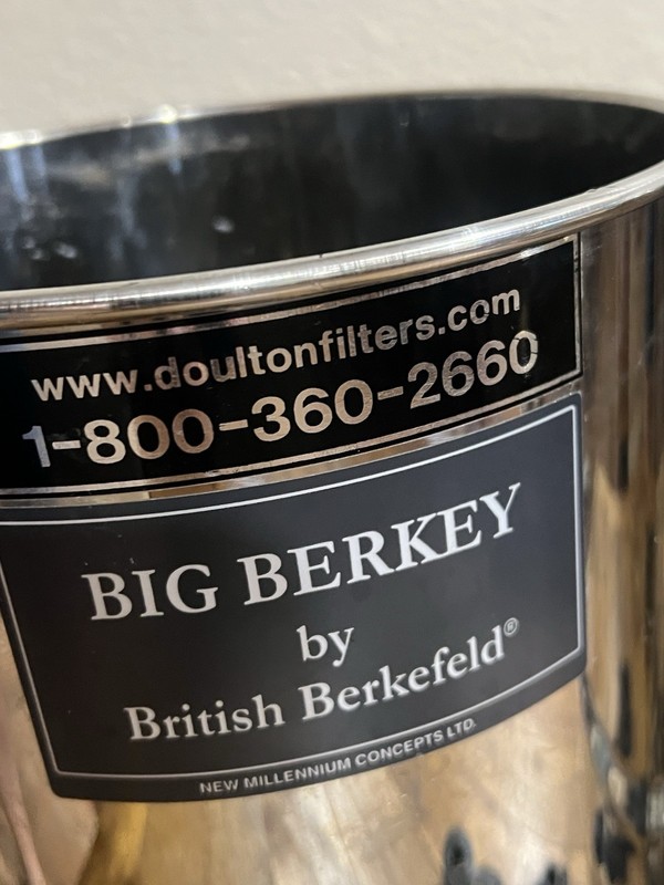 Big Berkey Water Filter System 2.25 Gallon Stainless Steel NO LID gallery