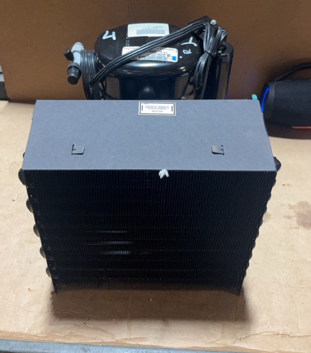 Tecumseh 2D223-2 Indoor Condensing Unit AKA4460YXDXA 1/2 HP 208-230V R134a R513A gallery