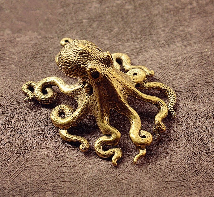 2Pcs Brass Octopus Animal Statue Small Sculpture Tabletop Figurine Decor Gifts gallery