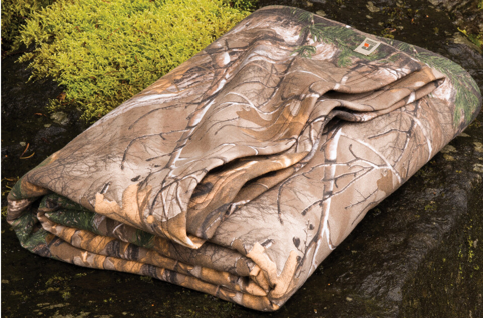 Realtree Xtra Blanket Throw Hunting Warm Camouflage Wrap Up in Camo 50"x60" NEW! gallery