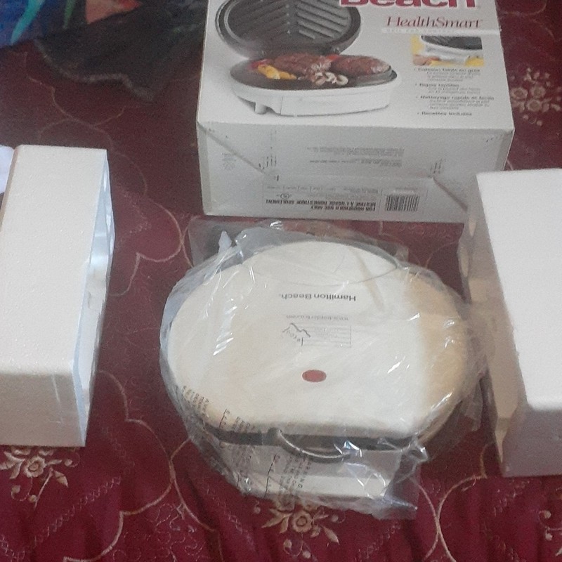 Hamilton Beach Health Smart Model #25219 Contact Grill w Drip Tray & Recipes gallery