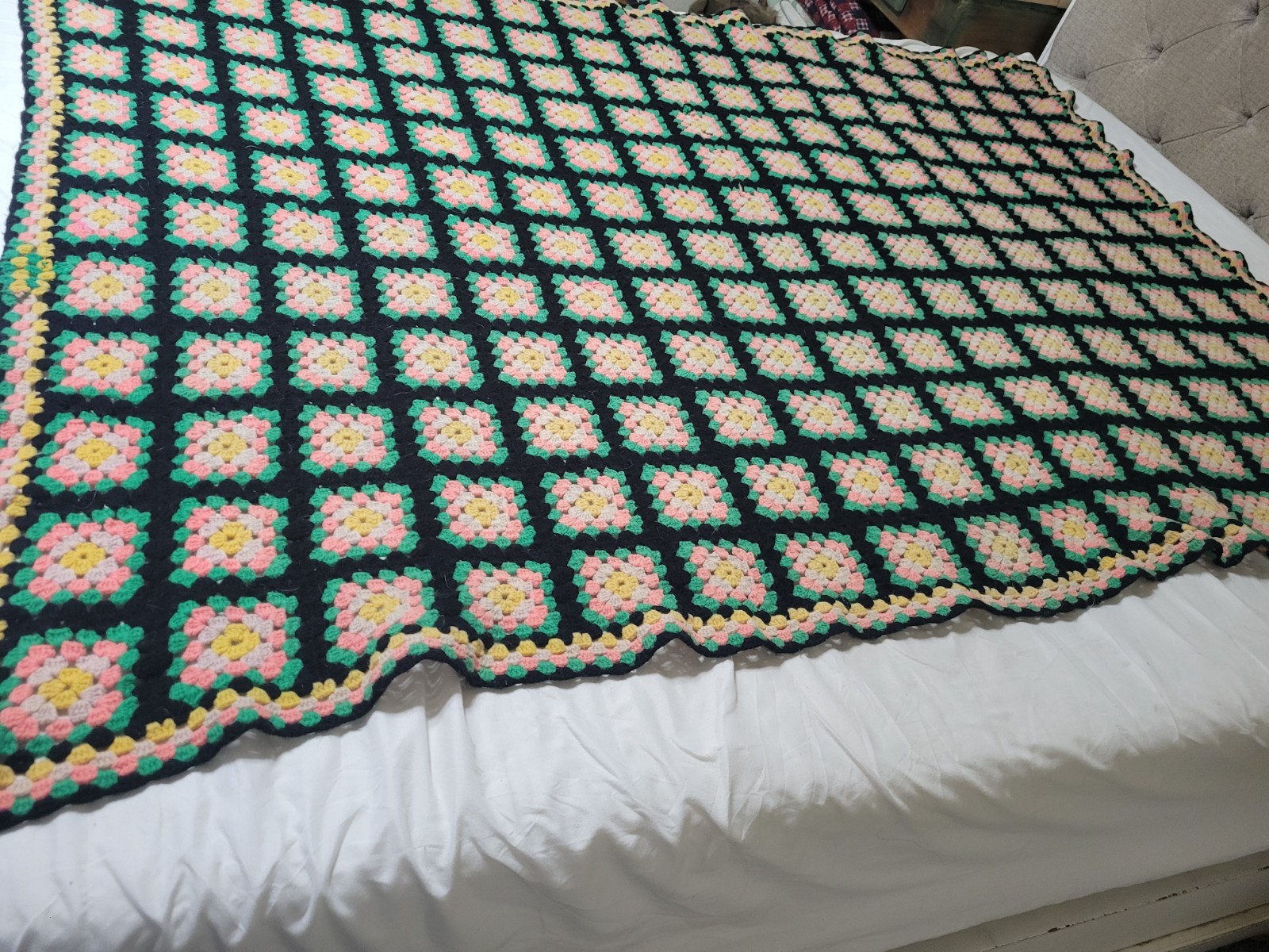 VNTG Homemade Afghan Couch Throw Blanket 51"×73" Multicolor gallery