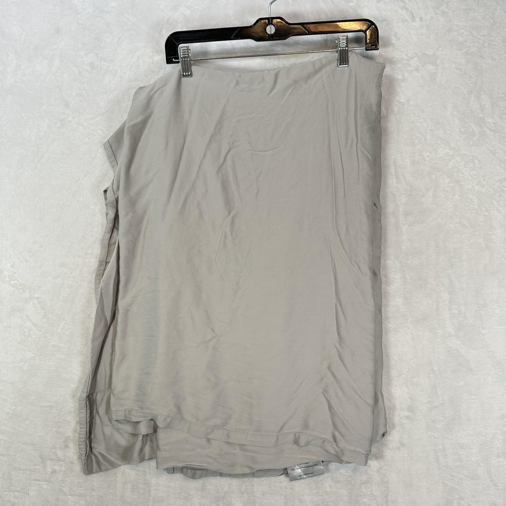 Cozy Earth Flat Sheet Twin Gray Solid Bamboo Viscose Embroidered Logo Modern