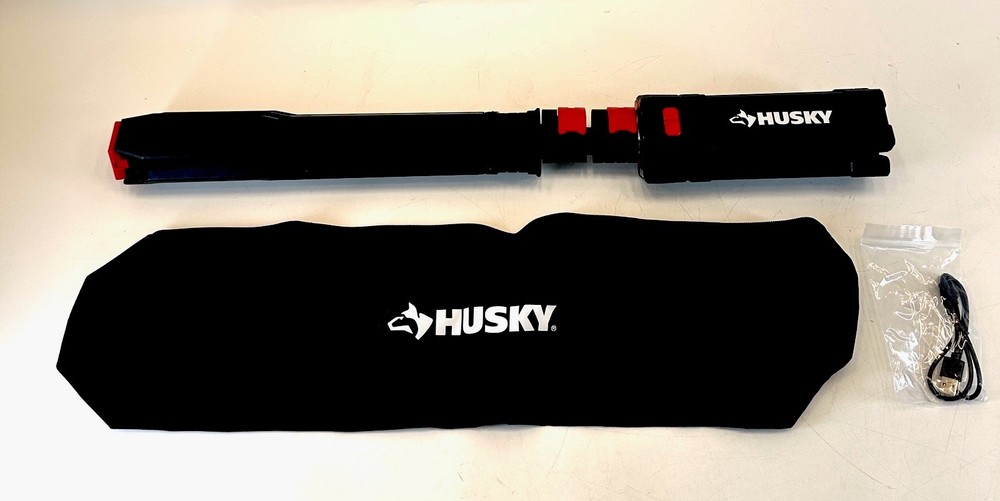 Husky Rechargeable LED Work Light W/ Tripod Removable Base 2200 Lumens K40437