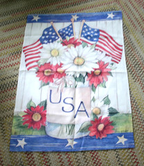 Large House Flag 28” X 39” USA America Patriotic Flowers Flag Basket