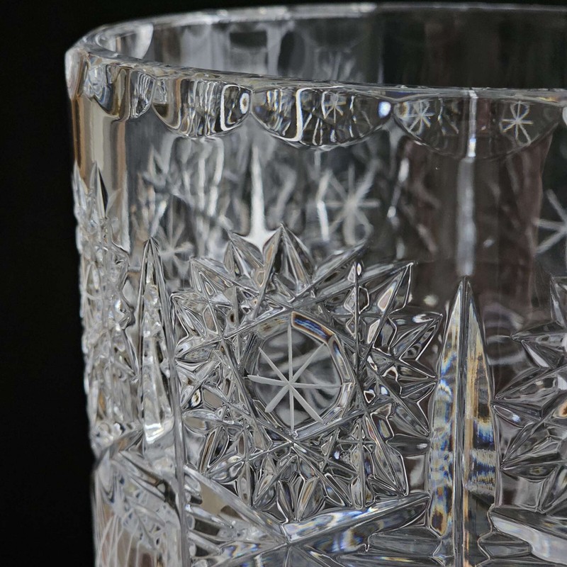 Handmade Crystal Vase – 12" Tall, Elegant Czech Design, Premium Quality, NEMAN gallery