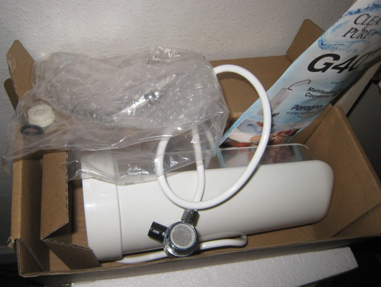 Paragon Water Systems Clean & Pure G40+ Countertop Filter 40,000 Gal White new gallery