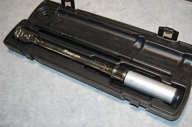 Flex Head Torque Wrench Snap On 3/8" Drive 75 Ft Lb gallery