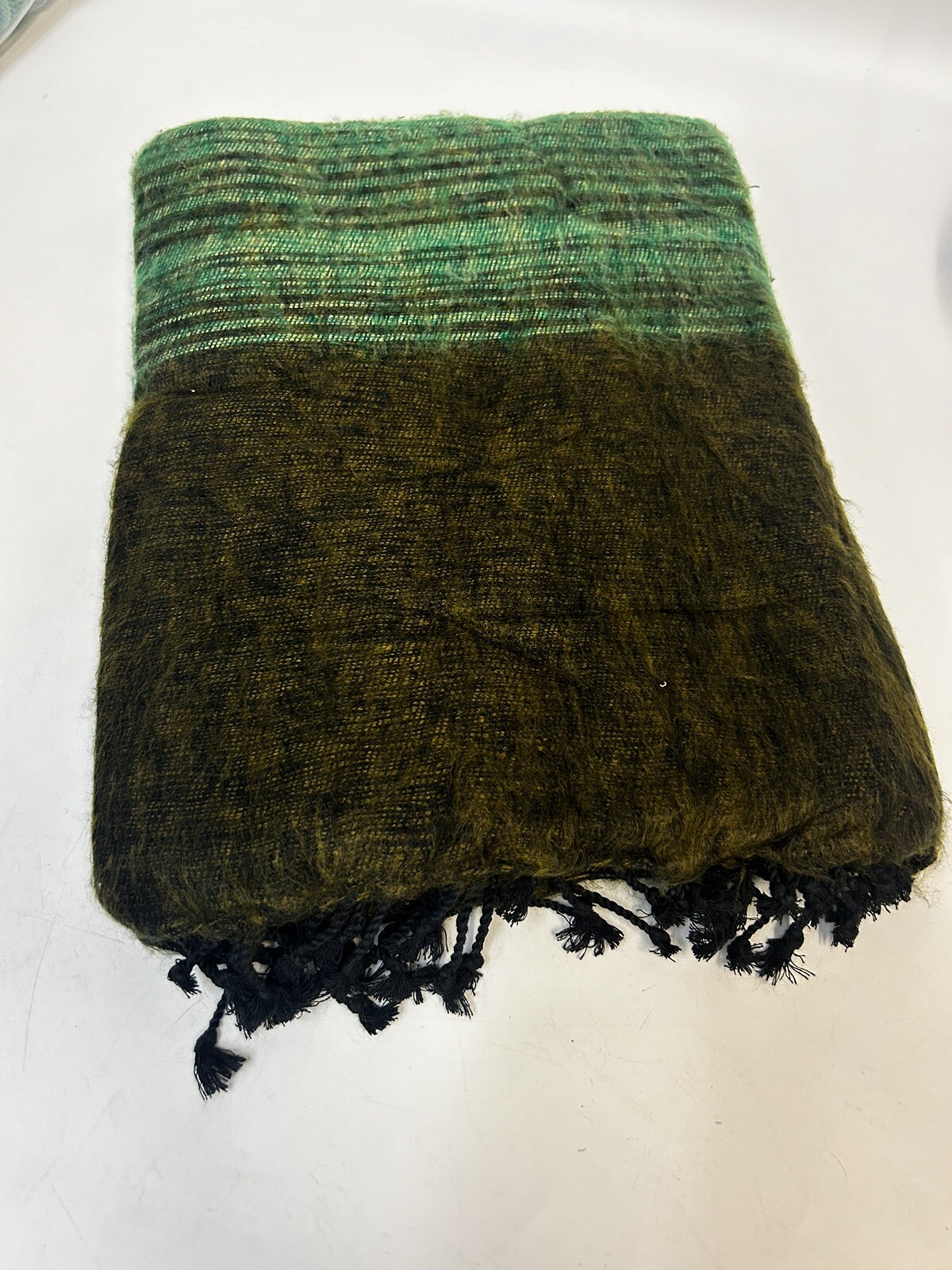custom New Extra Soft High Quality Pure Yak Wool Travel Blanket Handwoven gallery