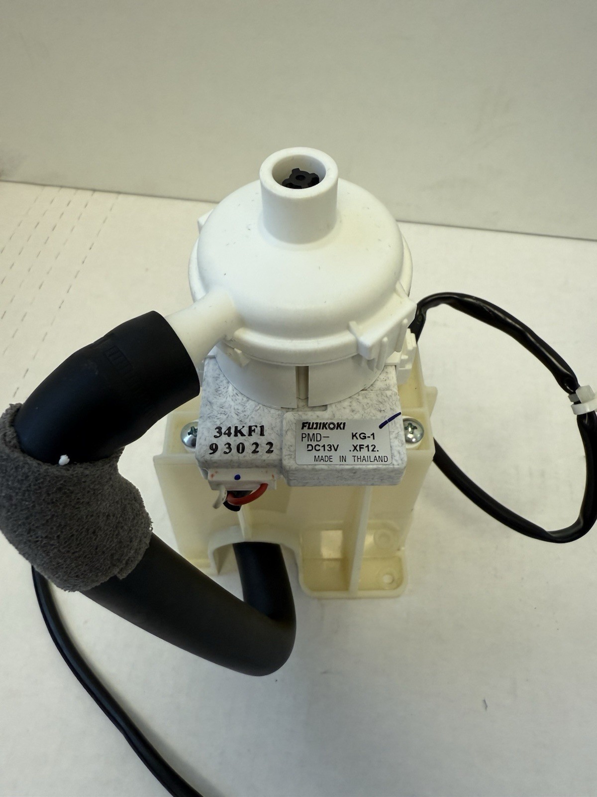 Fujitsu Ceiling Cassette Condensate Pump - Original 9900890001 / 9381793006 NEW gallery