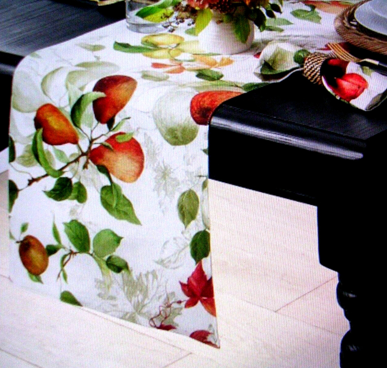 WILLIAMS SONOMA PROVENCAL GARDEN RUNNER 16 X 108 IN 100% LINEN MADE IN ITALY NWT gallery