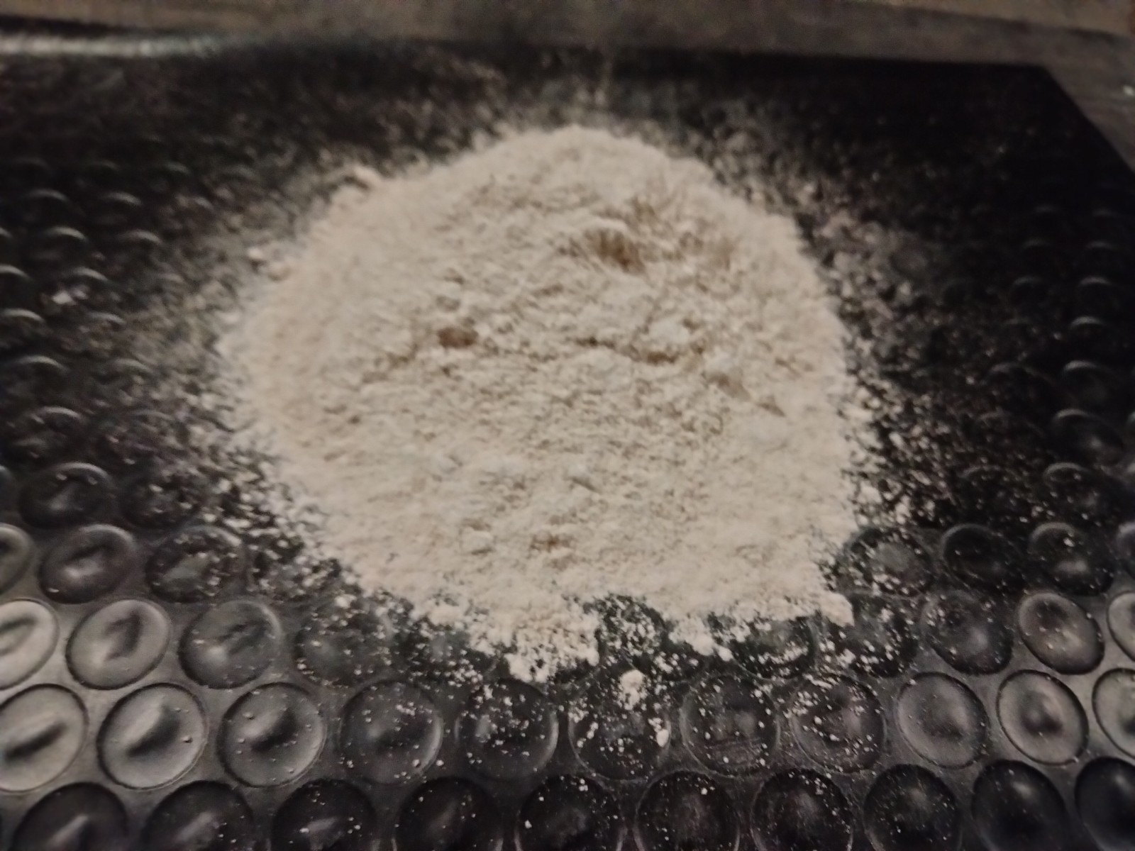 20 Pounds Clinoptilolite Zeolite Powder Silica Soil Amendment gallery