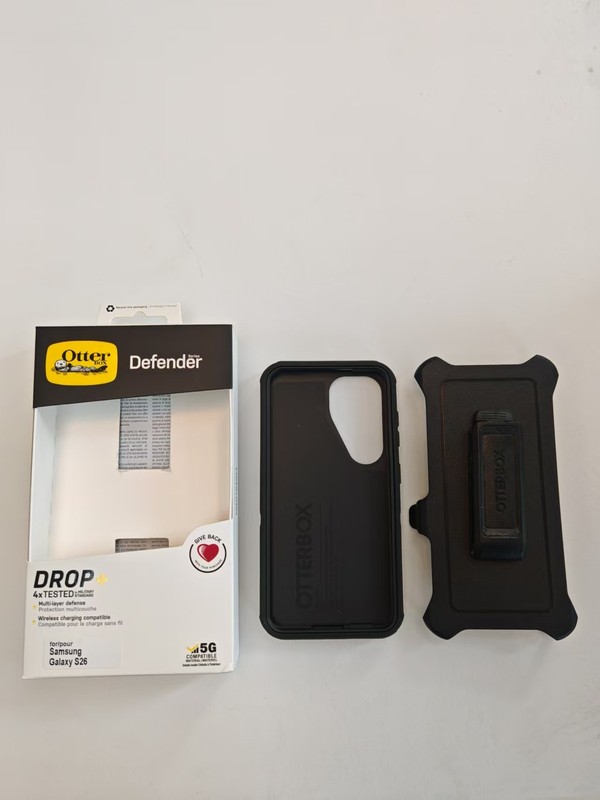 New OtterBox Defender Series Case With Belt Clip for Samsung Galaxy S26-Black gallery