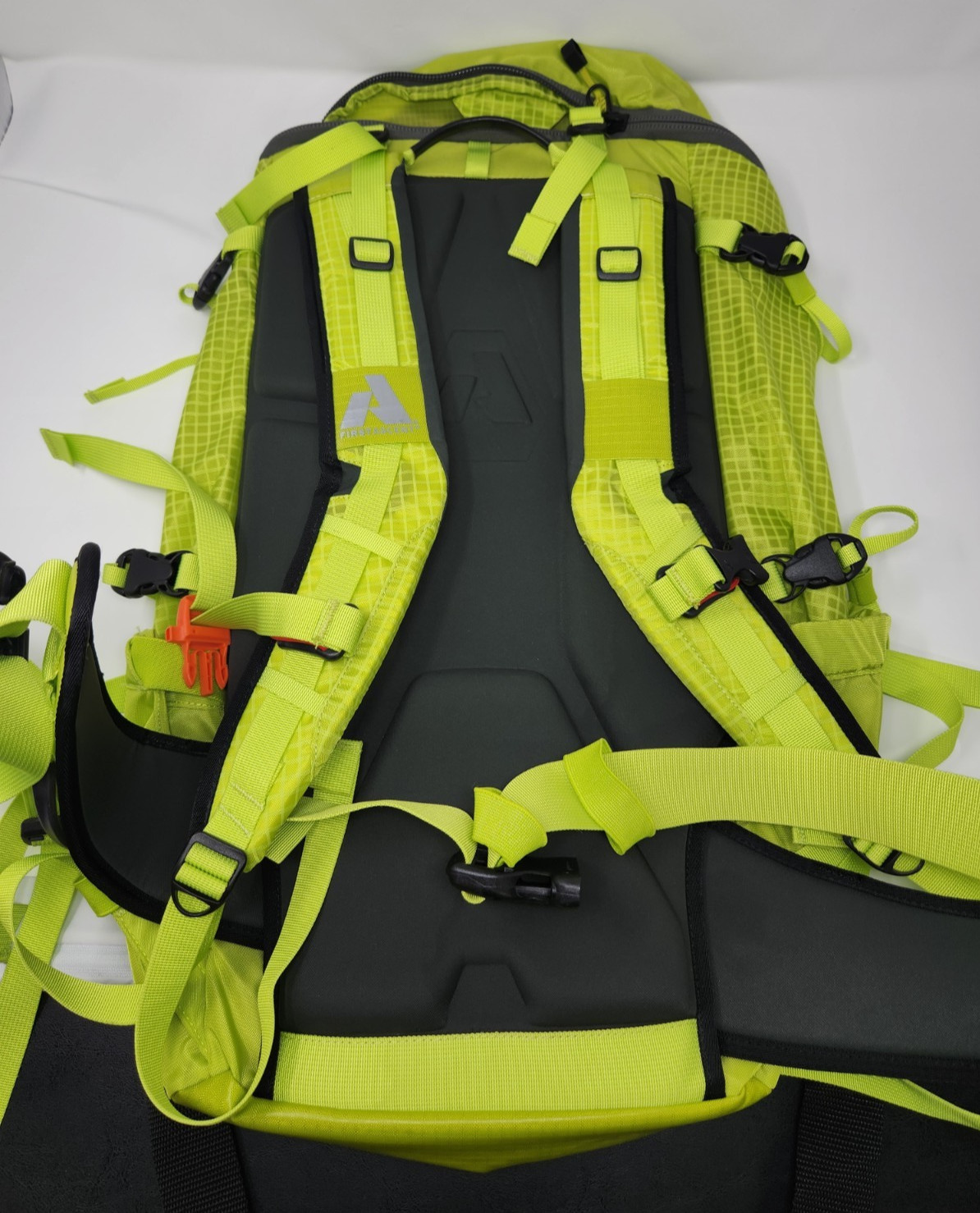 Eddie Bauer - First Ascent Alchemist 25 - 35L Backpack Limeade 5