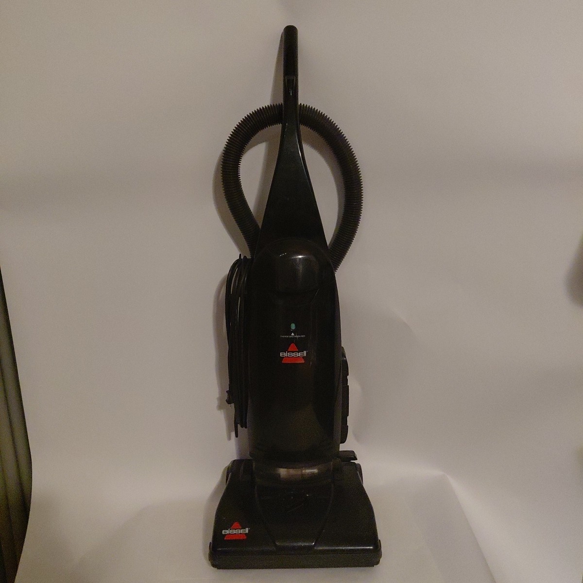 Bissell Powerforce 3522-R Bagged Black Vacuum Cleaner 12 Amps gallery