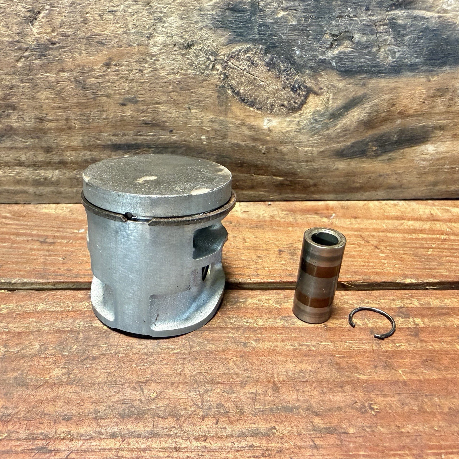 Stihl Genuine MS193T/193TC Piston Assembly 37MM - OEM Used - 1137 030 2007-READ! gallery