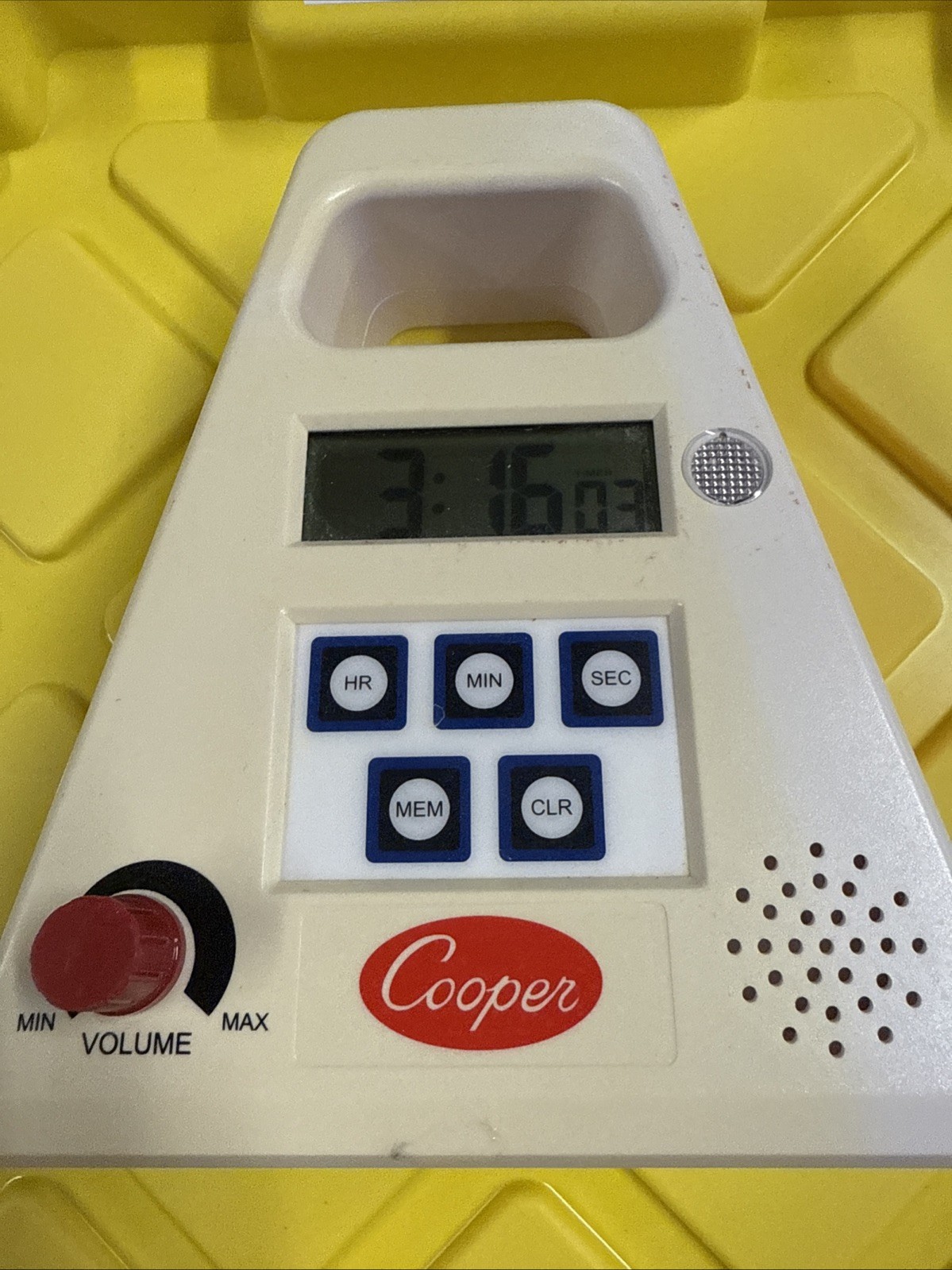 Cooper-Atkins FT24-0-3 Large Single Station Digital Timer, 24 Hour gallery