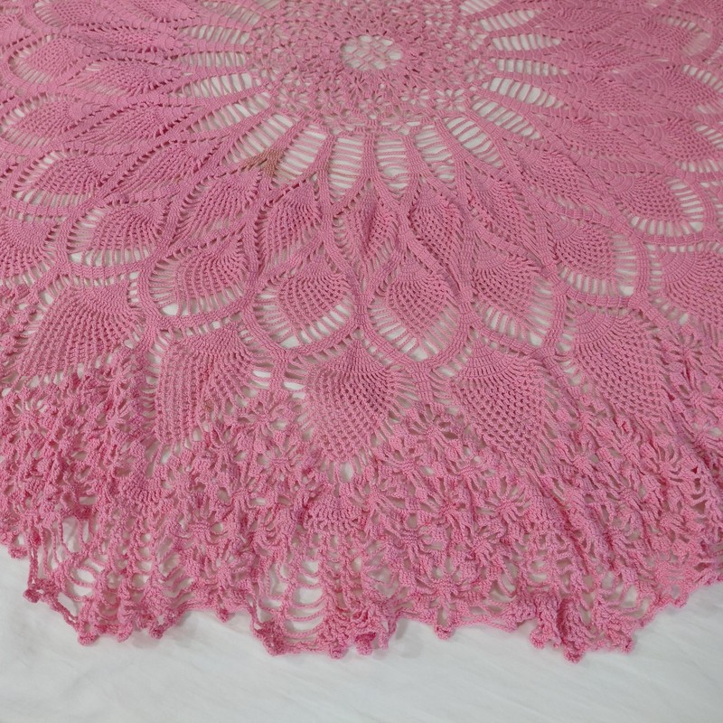 Pink Crocheted Round Tablecloth 51in Floral Vintage Retro Dining Room Decor gallery