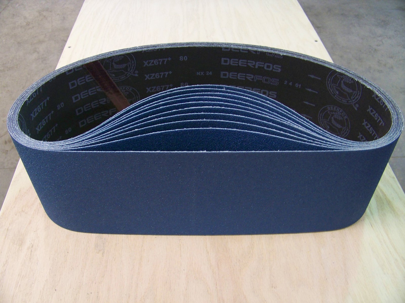 PREMIUM ZIRCONIA, X-WEIGHT SANDING BELTS 3" X 24", 10 - PACK, 40-GRIT gallery
