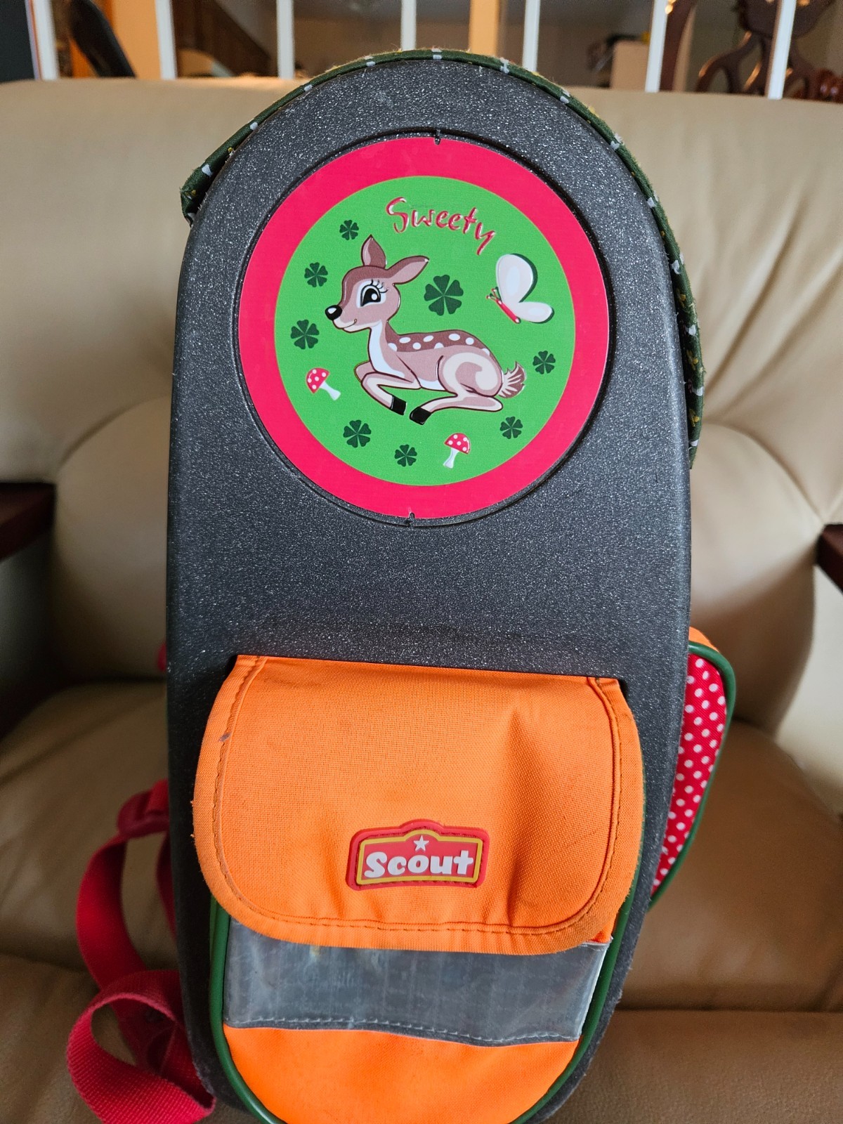 Deretche Scout Backpack In Great Condition. MeasureHeight 14"  Length13" Width7" 5