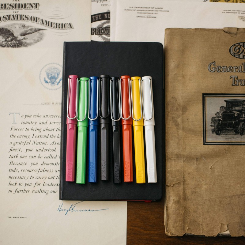 LAMY Safari Rollerball Pen gallery