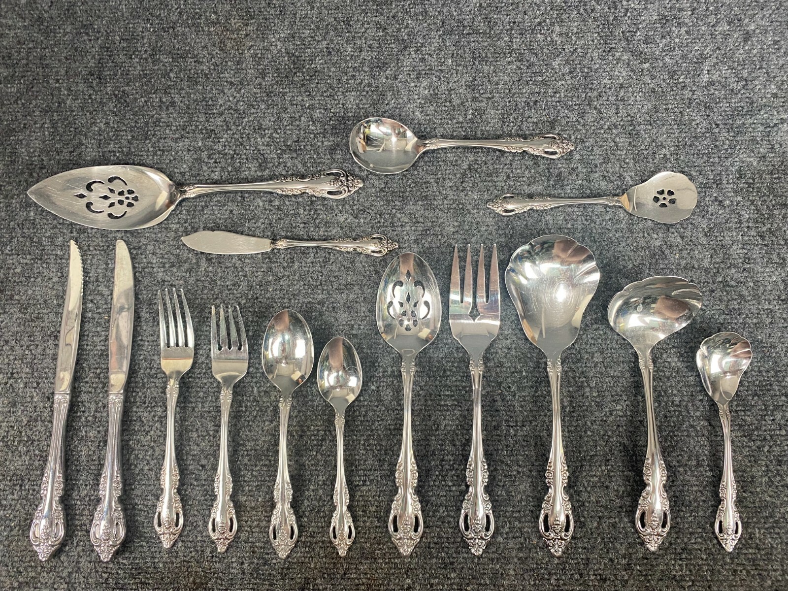 Oneida Community * BRAHMS Glossy Stainless Flatware CHOICE - CHOOSE (164) gallery