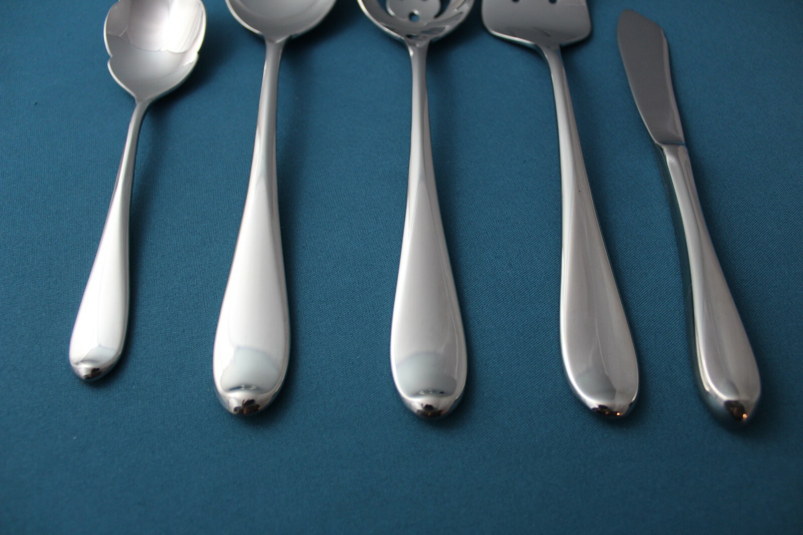 Gorham STUDIO Serving (5pc Set) Tablespoon Fork Pierced Glossy 18/10 Vietnam NEW gallery
