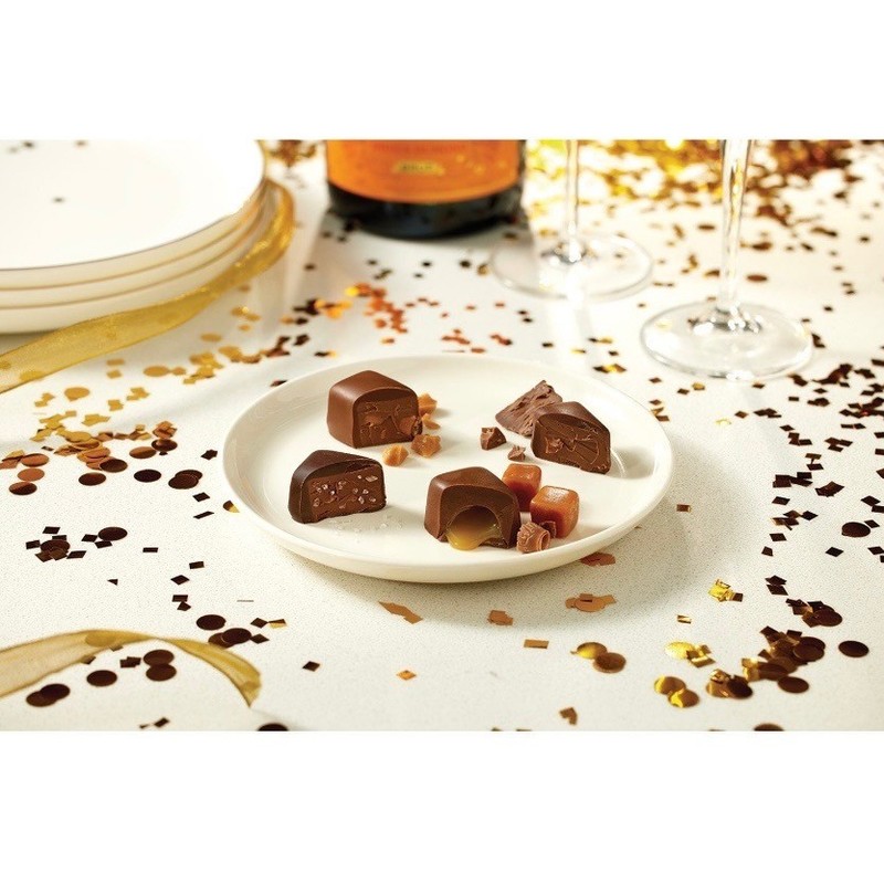 Member's Mark Assorted Chocolate Truffles 16.5oz Gourmet Candy gallery