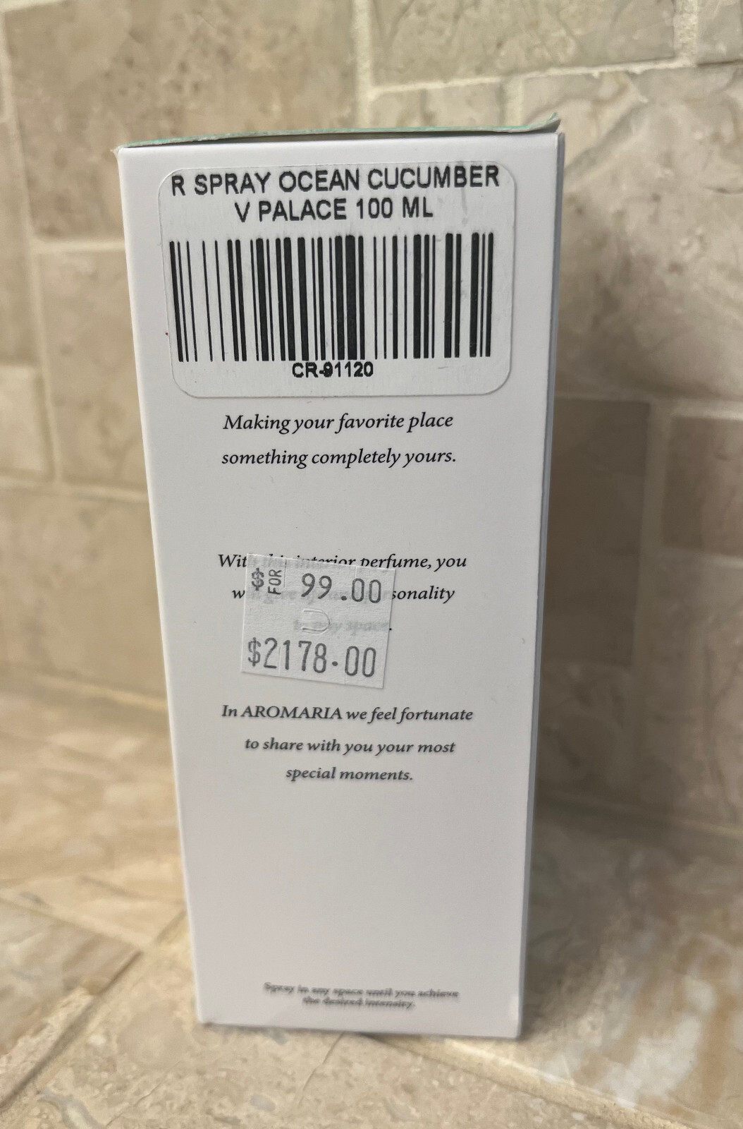 AROMARIA Interior Fragrance Room Spray Perfume Palace Resorts Ocean Cucumber 3.4 gallery