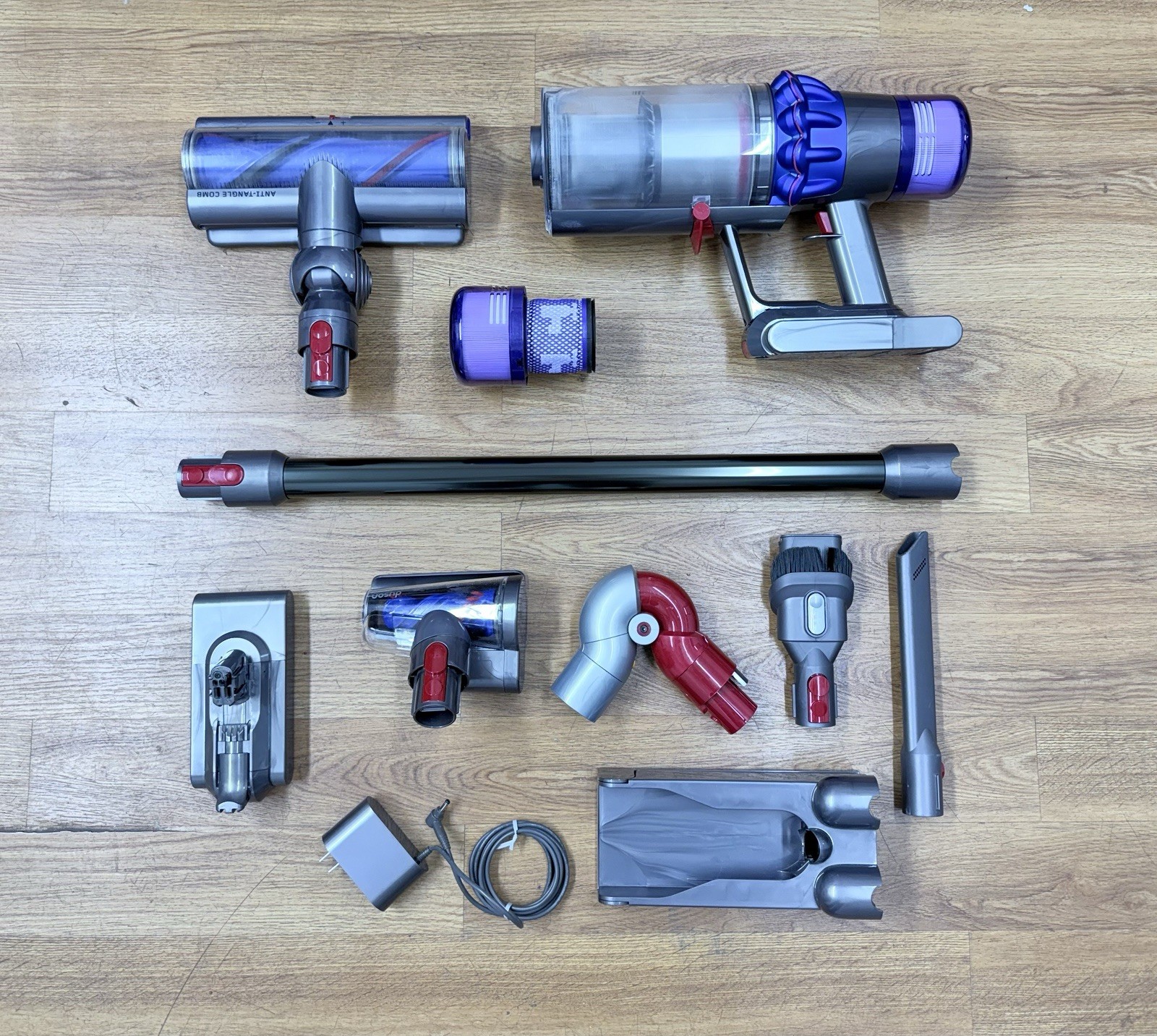 Dyson V15 Detect Pro​ Cordless Vacuum Cleaner gallery
