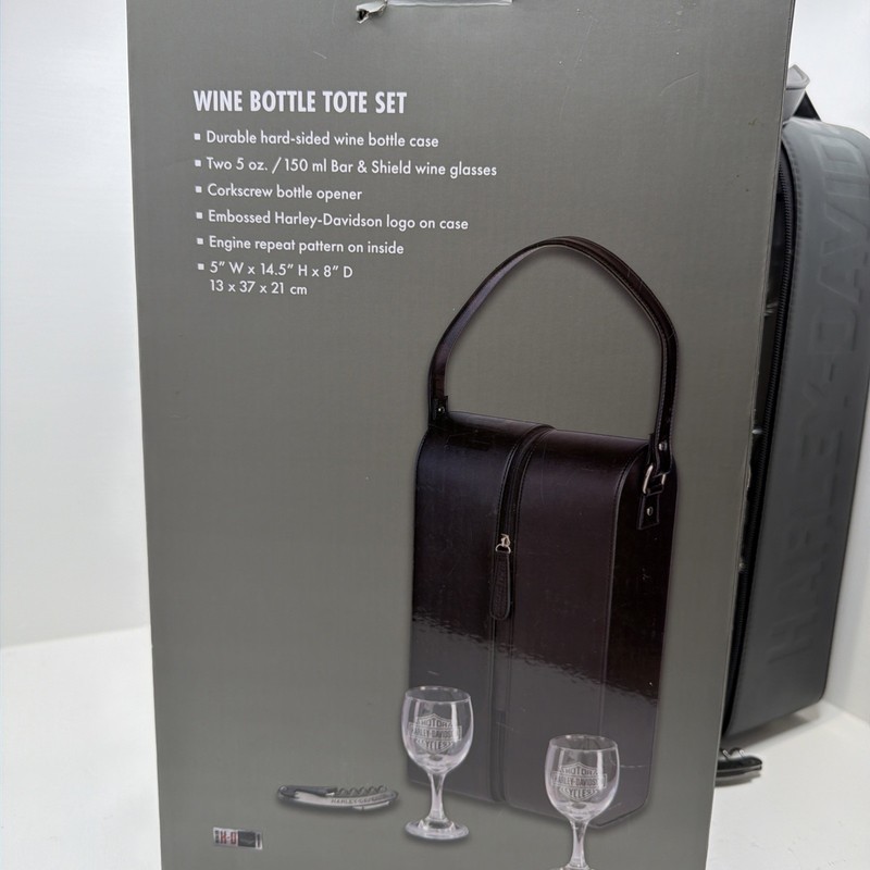 Harley-Davidson Repeat Engine Pattern Wine Bottle Hard-Sided Case Tote Set gallery