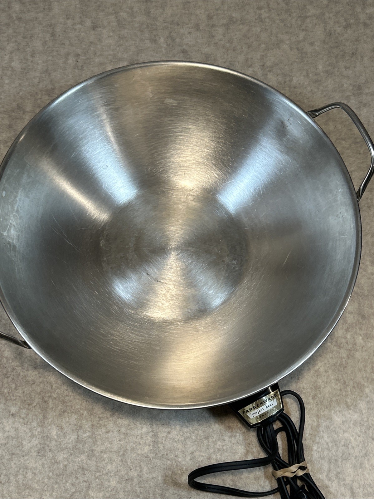 Farberware 14" Stainless Steel Electric Wok Model 303 Perfect Heat Control Cord gallery
