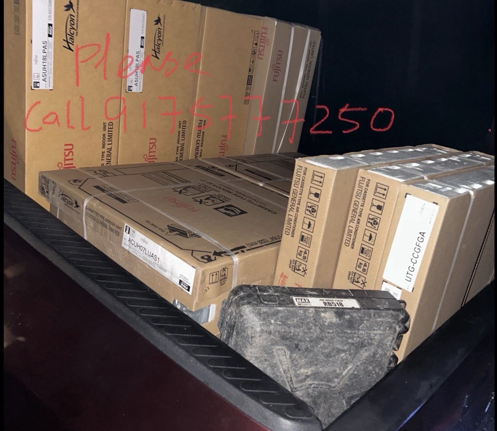 Fujitsu AUU12RLF Ceiling Cassette Unit R410 230V gallery