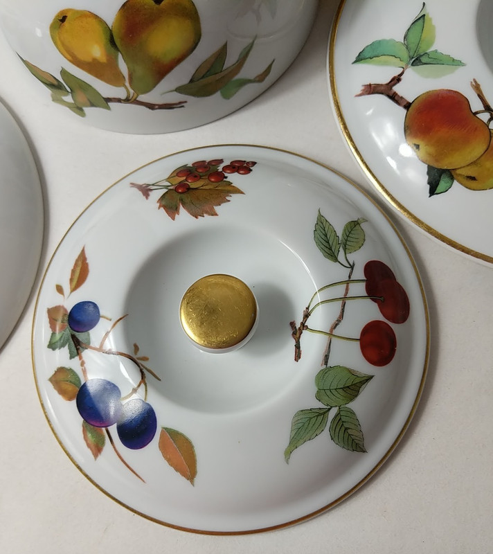 6 PCS ROYAL WORCESTER EVESHAM GOLD 2) COVERED CASSEROLES & BEAN POT *READ* gallery